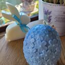 Zajac z niebieska kokardą I duże jajo - zestaw świec sojowych handmade