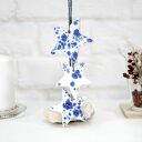 Zestaw 3 ceramicznych gwiazdek na choinkę - białe w niebieskie wzory