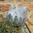 Ceramiczny ptaszek - ręcznie malowana dekoracja świąteczna w bieli i niebieskim