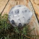 Ceramiczny ptaszek - ręcznie malowana dekoracja świąteczna w bieli i niebieskim
