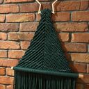 Duża choinka z makramy na ścianę - butelkowa zieleń boho 85x55 cm
