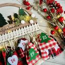 Kalendarz adwentowy na ścianę z 24 woreczkami
