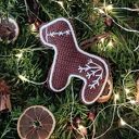 Szydełkowe pierniczki - zawieszki na choinkę