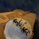 Ręcznie malowany magnes na plastrze drewna Boże Narodzenie