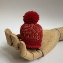Ozdoba na choinkę mini-czapeczka czerwono-złota - ręcznie dziergana