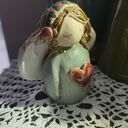 Kolorowy anioł ceramiczny - świąteczna ozdoba pełna ciepła
