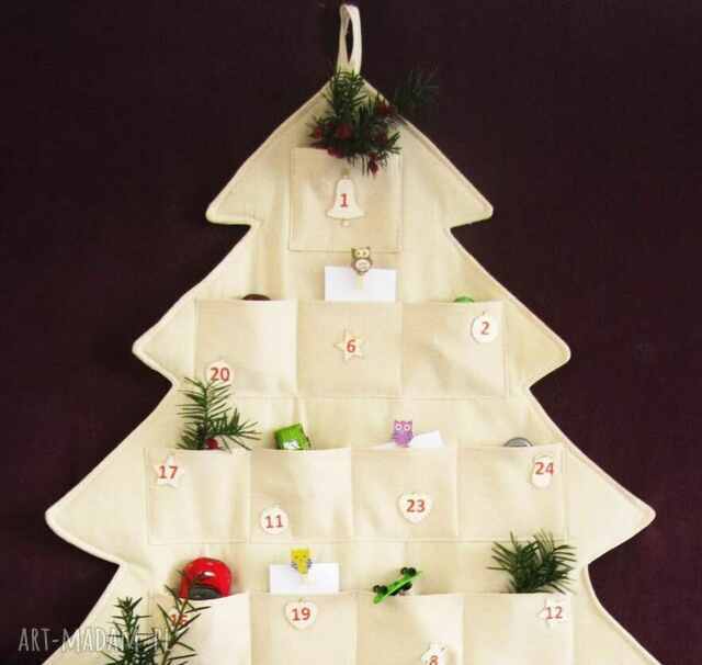 Kalendarz adwentowy z kieszonkami na zamówienie