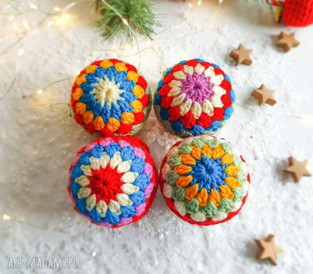 Zestaw 4 bombek na choinkę