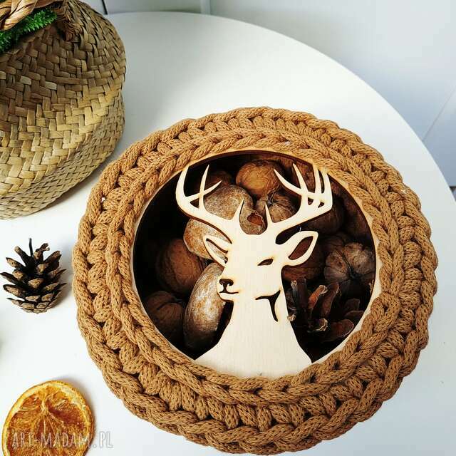 Kosz prezentowy świąteczny z motywem głowy jelenia " Deer gift Basket"