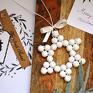Wooden Love prezent święta gwiazda piękna biała wykonana ręcznie z drewnianych kulek. Dekoracje świąteczne śnieżynka