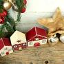 pomysł na upominki 3 bordowo waniliowe, drewniane - małe domki dekoracje z drewna świąteczne ozdoby