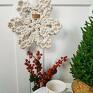 pomysły na prezenty pod choinkę dekoracje na kominek śnieżynka na szydełku