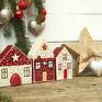 Galeria Fajny Domek pomysł na upominki 3 bordowo waniliowe, drewniane ozdoby świąteczne - małe domki