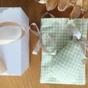 Dekoracyjny box prezentowy, gruszka i woreczek na kartę podarunkową