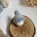 Czapeczka z pomponem na jajka wielkanocne - ręcznie robiona z owczej wełny