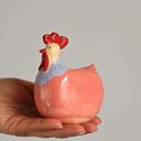 Różowa kurka ceramiczna na Wielkanoc - ręcznie lepiona i szkliwiona