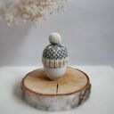 Czapeczka z pomponem na jajka wielkanocne - 1 szt