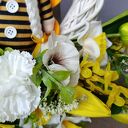 Wianek wiklinowy ze skrzatem i tulipanami - dekoracja wiosenna na cały rok