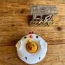 upominek na święta Urocza Kura Pączuś z kurczaczkiem i jajkami - wiosenna zabawka wielkanocna dekoracja