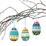 dekoracje jajka wielkanocne, folkowe boho kolorowe pisanki