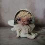dekoracje: Aniołek - artystyczna lalka kolekcjonerska z tkaniny na prezent