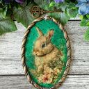 Dekoracyjny medalion z zającem