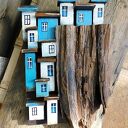 Drewniana dekoracja z domkami - Na Skarpie