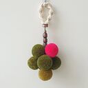 Kolorowa zawieszka na klamkę z pomponów - prezent do domu handmade