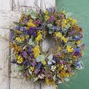 Wianek wiosenny na drzwi, naturalny z suszonych kwiatów, traw i eukaliptusa. Pachnący wiosną.45 cm