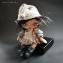 Szkrab ZU - lalka kolekcjonerska chochlik podróżny 18 cm, ręcznie szyta i malowana