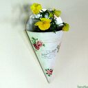 Różany rożek - osłonka na doniczkę