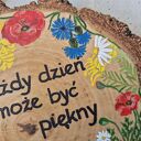 Obrazek na drewnie z afirmacją