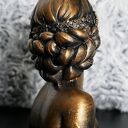 Rzeźba Kobieta Złota 9 cm - dekoracja handmade z gipsu