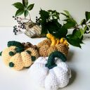 Kolorowa dynia szydełkowa handmade na Halloween i jesień - wybierz swój kolor