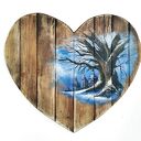 Drewniane serce z malowanym pejzażem - W cieniu starego dębu