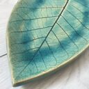 Ceramiczny listek na biżuterię - talerzyk do pierścionków i kolczyków
