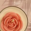 Świeca sojowa handmade - róża w szklanym naczyniu