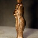 Rzeźba z gipsu - Para Zakochanych w złotym brązie (15 cm)