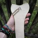 Ceramiczny anioł z paprociami do zawieszenia na ścianie