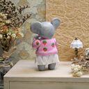 Koala w swetrze z truskawkami - mini figurka z gliny polimerowej