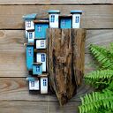 Drewniana dekoracja z domkami - Na Skarpie