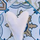 Zawieszka ozdobna z haftem