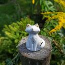 Biało-złoty porcelanowy lisek - stojak na pionowe kadzidełko