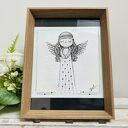 Anioł rysunek piórkiem w drewnianej ramce dla dziecka - prezent handmade