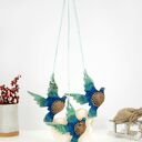 Turkusowe ptaki w locie - ceramiczne ozdoby wiszące