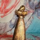 Rzeźba z gipsu - Anioł Nadziei złoty 13,5 cm
