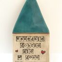 Domek ceramiczny zawieszka