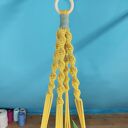 Kwietnik wiszący z makramy Mkr 6 Shiraja - 110 cm, żółty i laurowy