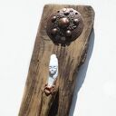 Driada - abstrakcyjna figurka ze starego drewna w stylu wabi-sabi