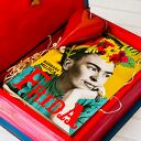 Dekoracyjny kuferek na biżuterię w kształcie książki - Frida Kahlo